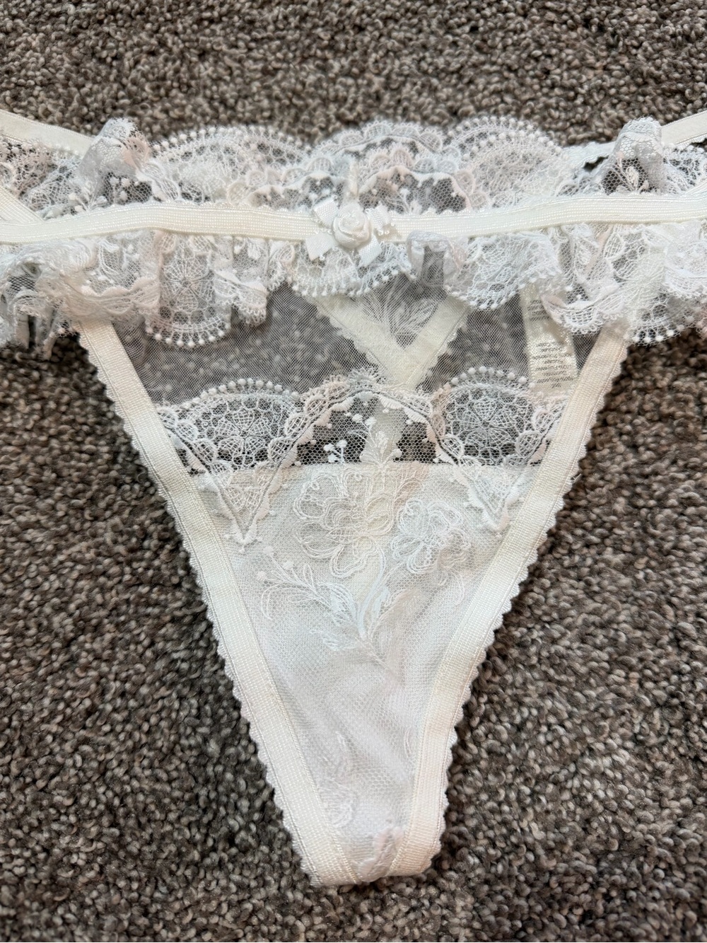For Love & Lemons White Lace Bra Garter Thong Lingerie Set Size S - Picture 9 of 11